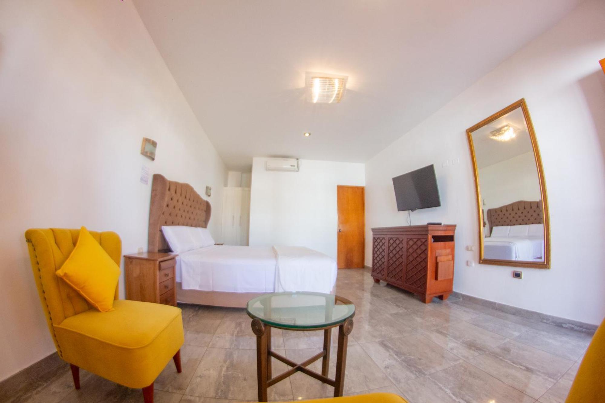 Thiago Hotel Chincha Alta