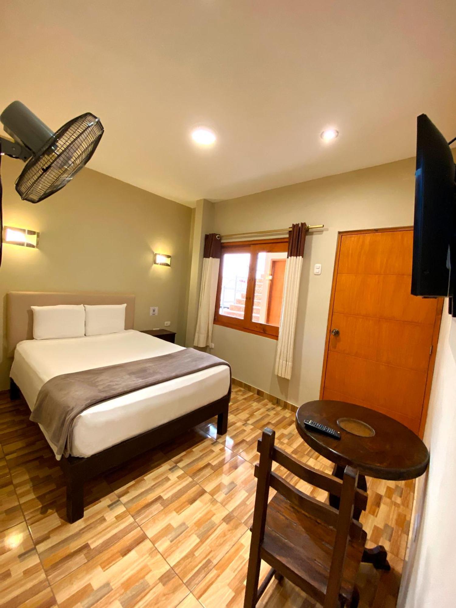 Thiago Hotel Chincha Alta